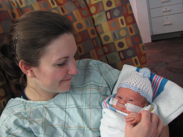 163707_106516739424460_2028030_n